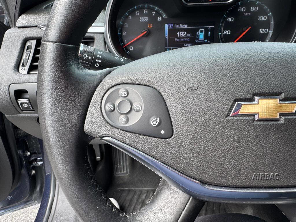 Used 2018 Chevrolet Impala LT image 14