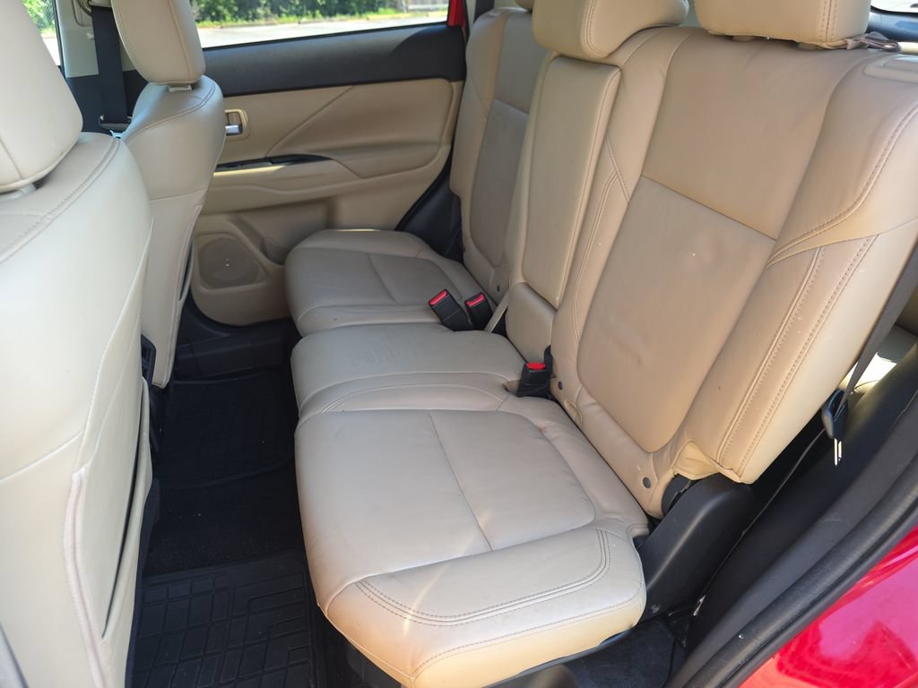 Used 2020 Mitsubishi Outlander GT AWD/4WD image 32
