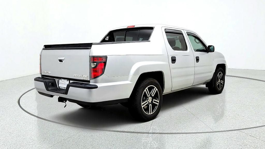 Used 2013 Honda Ridgeline Sport image 5