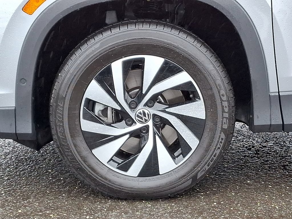 Certified 2025 Volkswagen Tiguan S AWD/4WD image 8