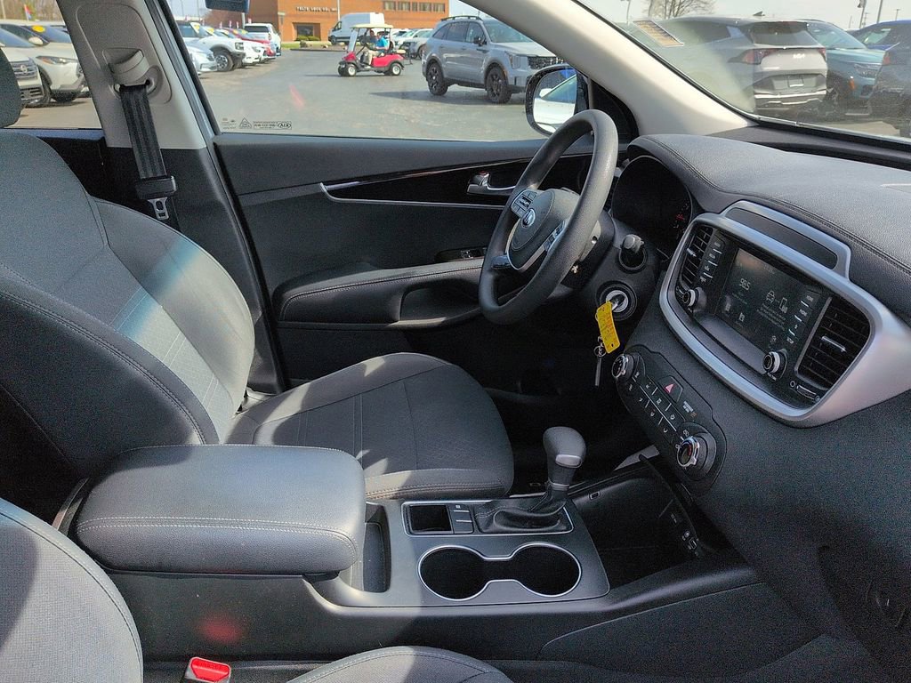 Used 2020 Kia Sorento L image 7
