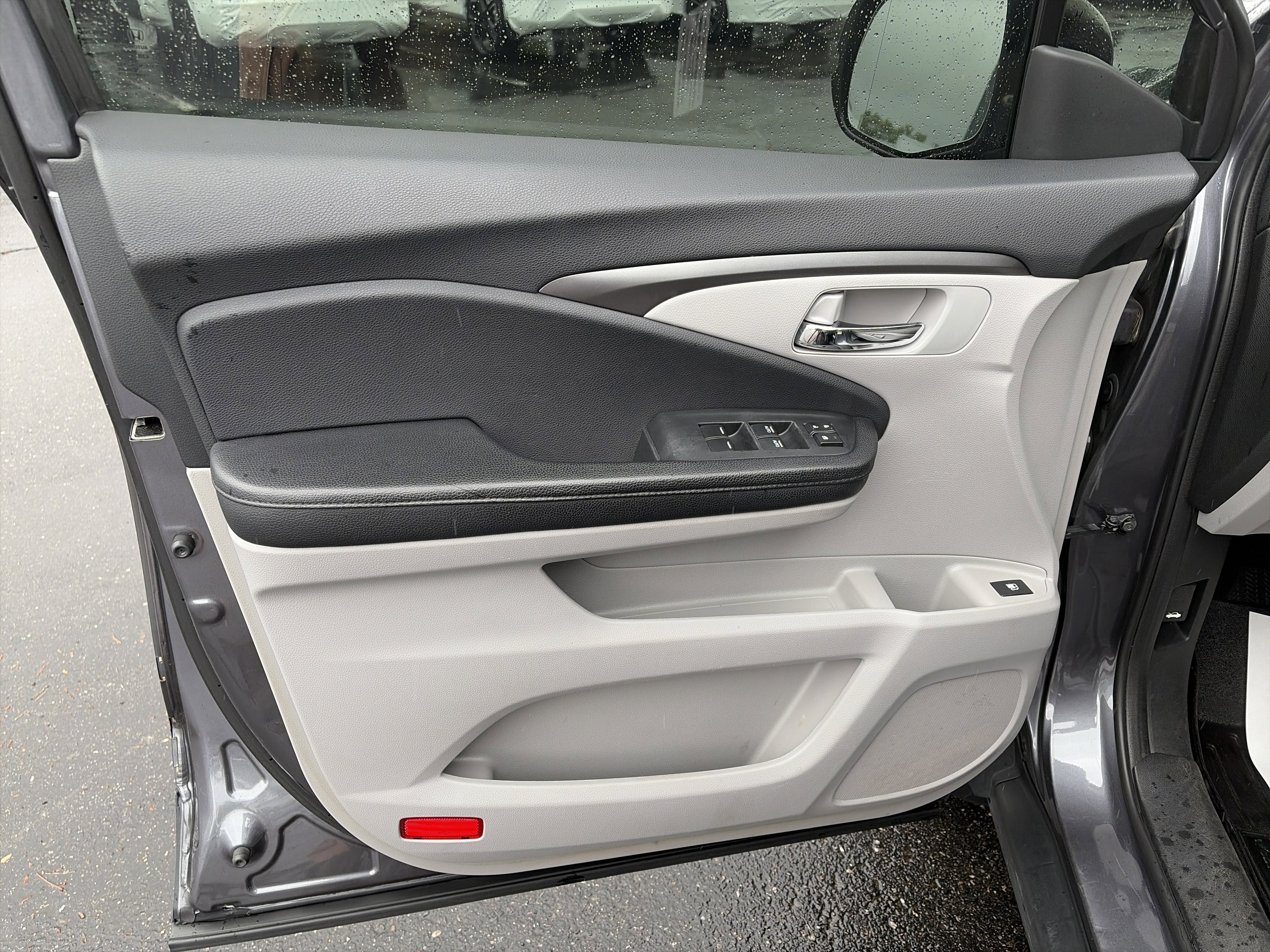 Used 2016 Honda Pilot EX image 13