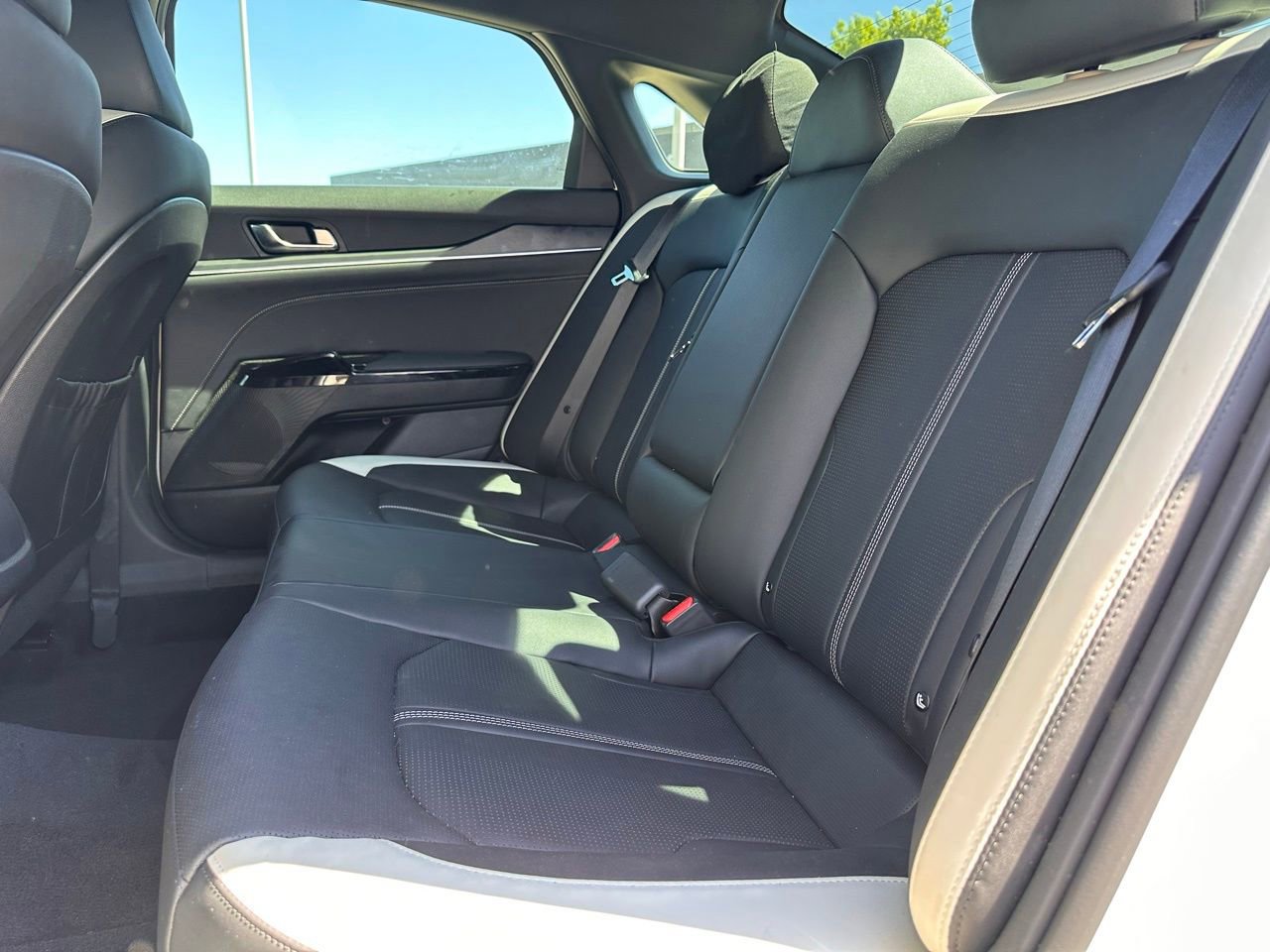 Used 2025 Kia K5 GT-Line w/ GT-Line Premium Package FWD image 15