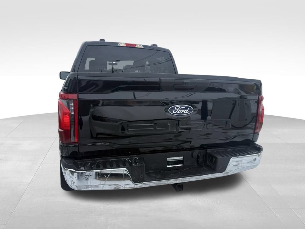 Used 2025 Ford F150 XLT w/ Equipment Group 301A Standard AWD/4WD image 8
