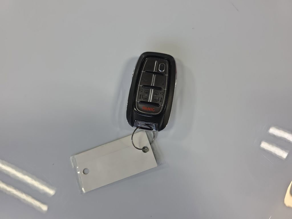Used 2021 Chrysler Voyager Lxi image 34