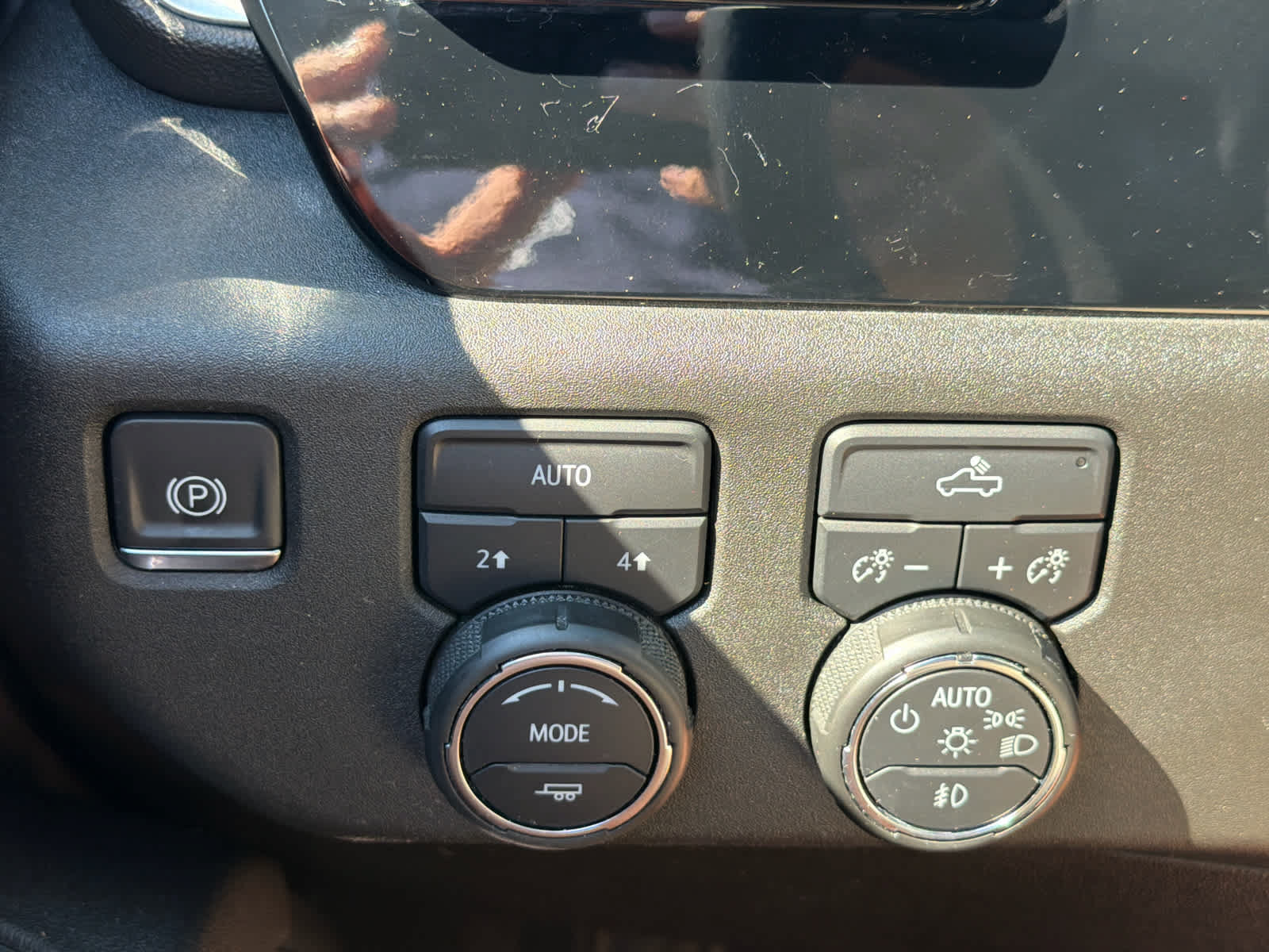 Used 2023 Chevrolet Silverado 1500 RST AWD/4WD image 19