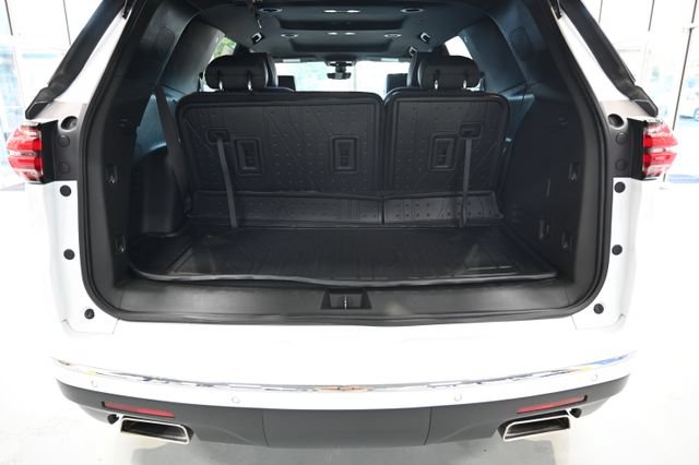 Used 2022 Chevrolet Traverse Premier w/ LPO, Floor Liner Package AWD/4WD image 30