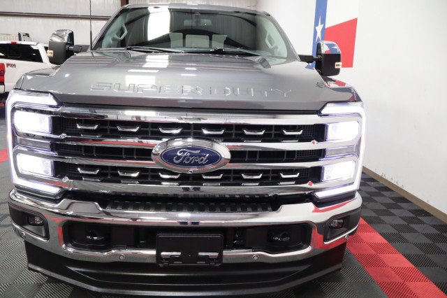 Used 2024 Ford F350 Lariat w/ Lariat Ultimate Package AWD/4WD image 17