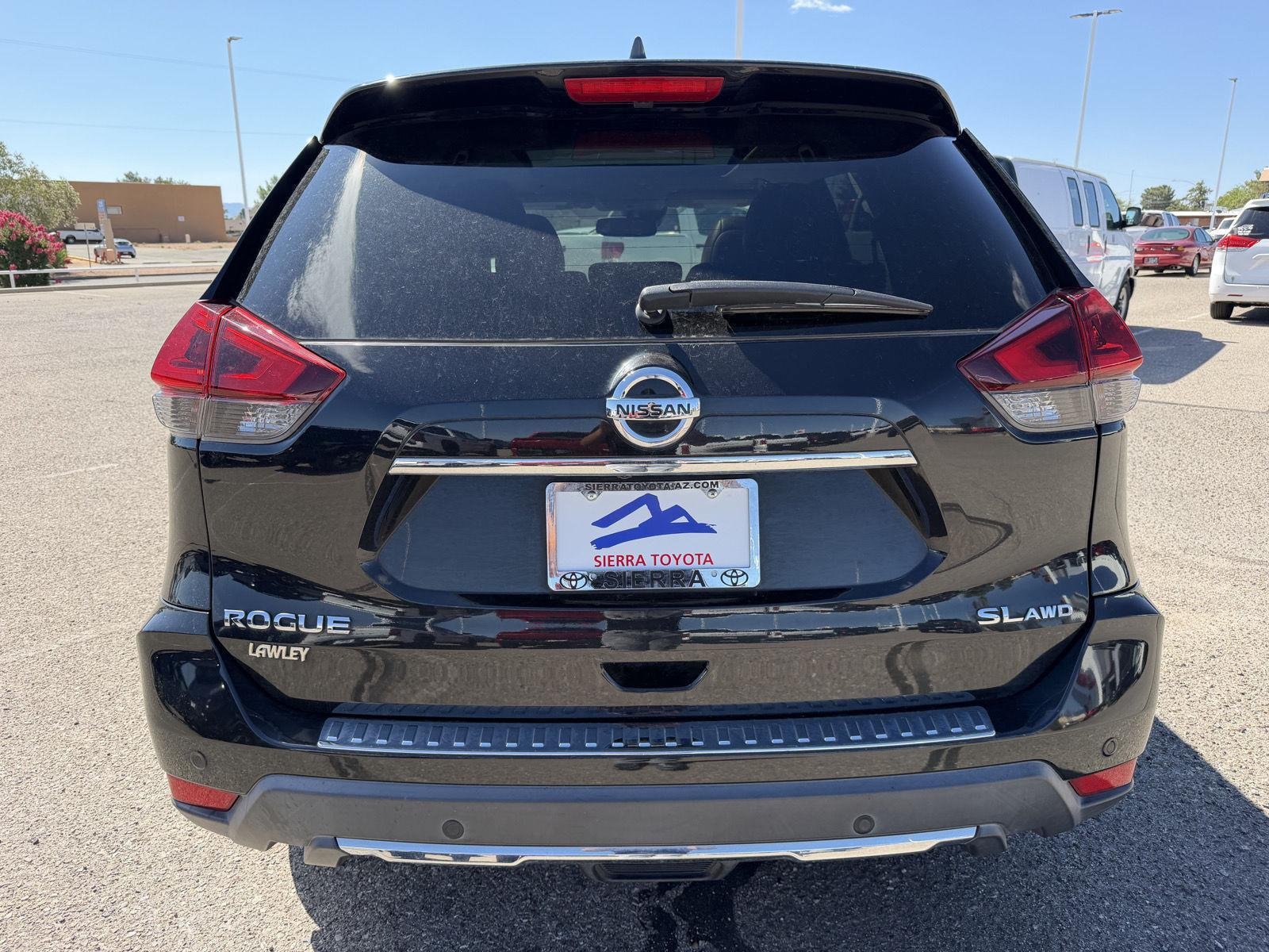 Used 2019 Nissan Rogue SL w/ Premium Package AWD/4WD image 5