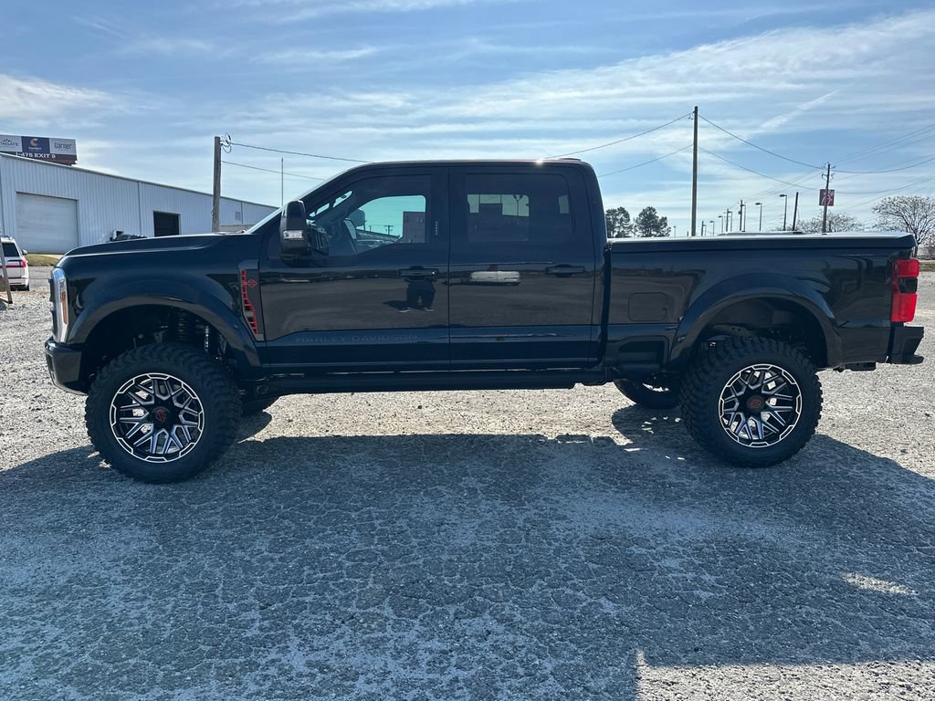 New 2026 Ford F250 Lariat w/ Black Appearance Package image 6