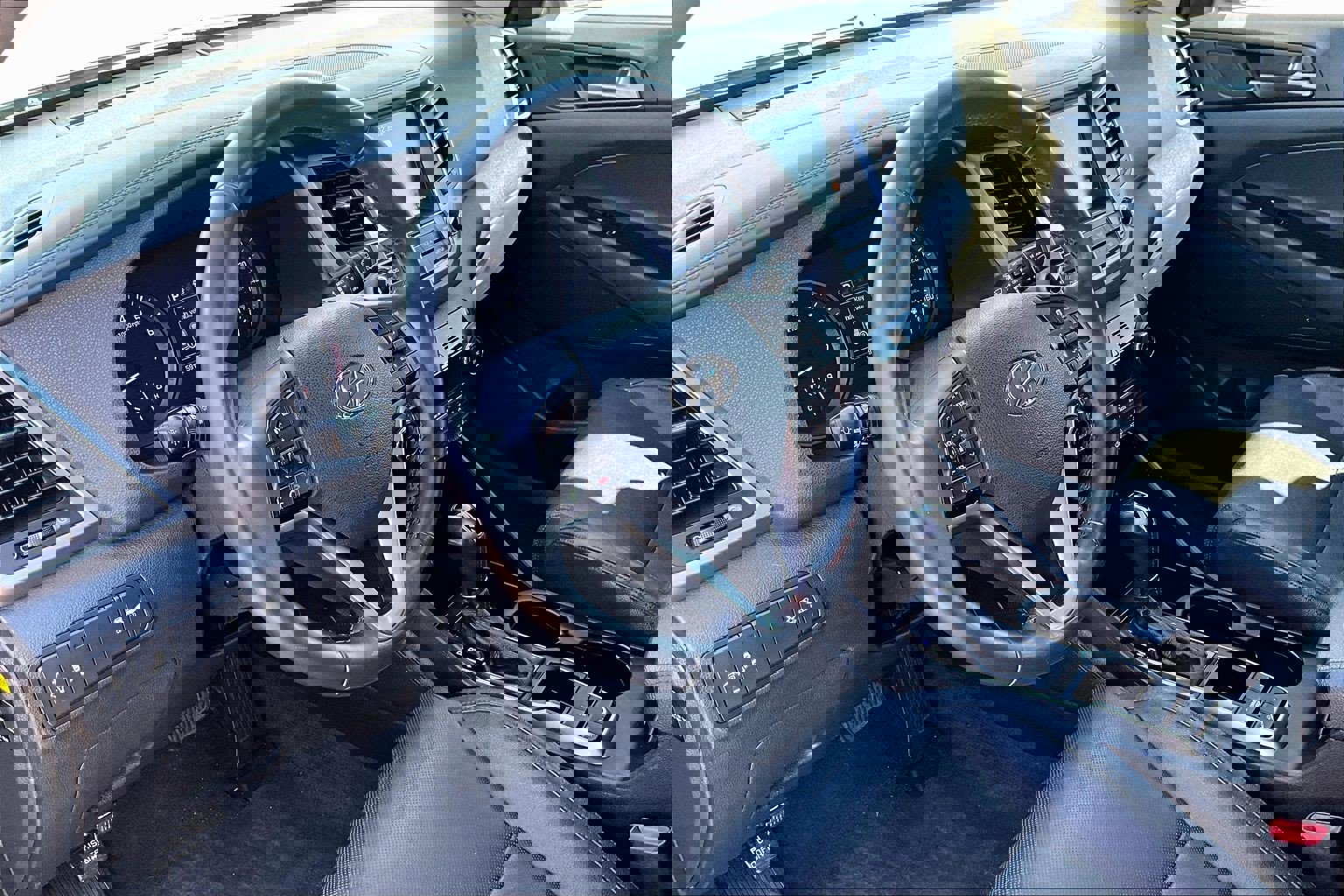 Used 2016 Hyundai Tucson Limited image 11