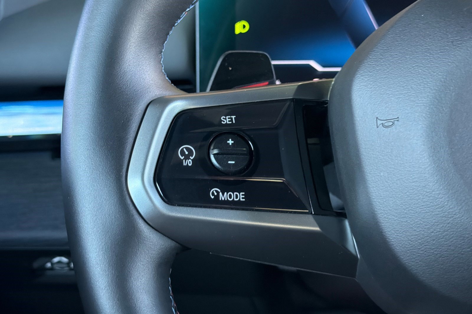 Certified 2025 BMW i5 M60 image 31