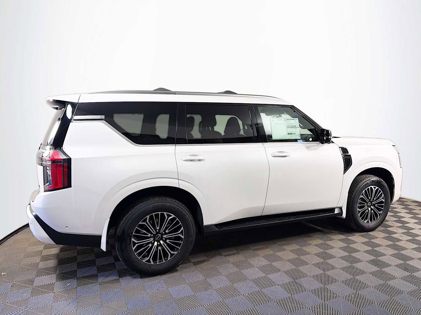 New 2026 Nissan Armada SL w/ Captain's Chari Seat Package AWD/4WD image 2