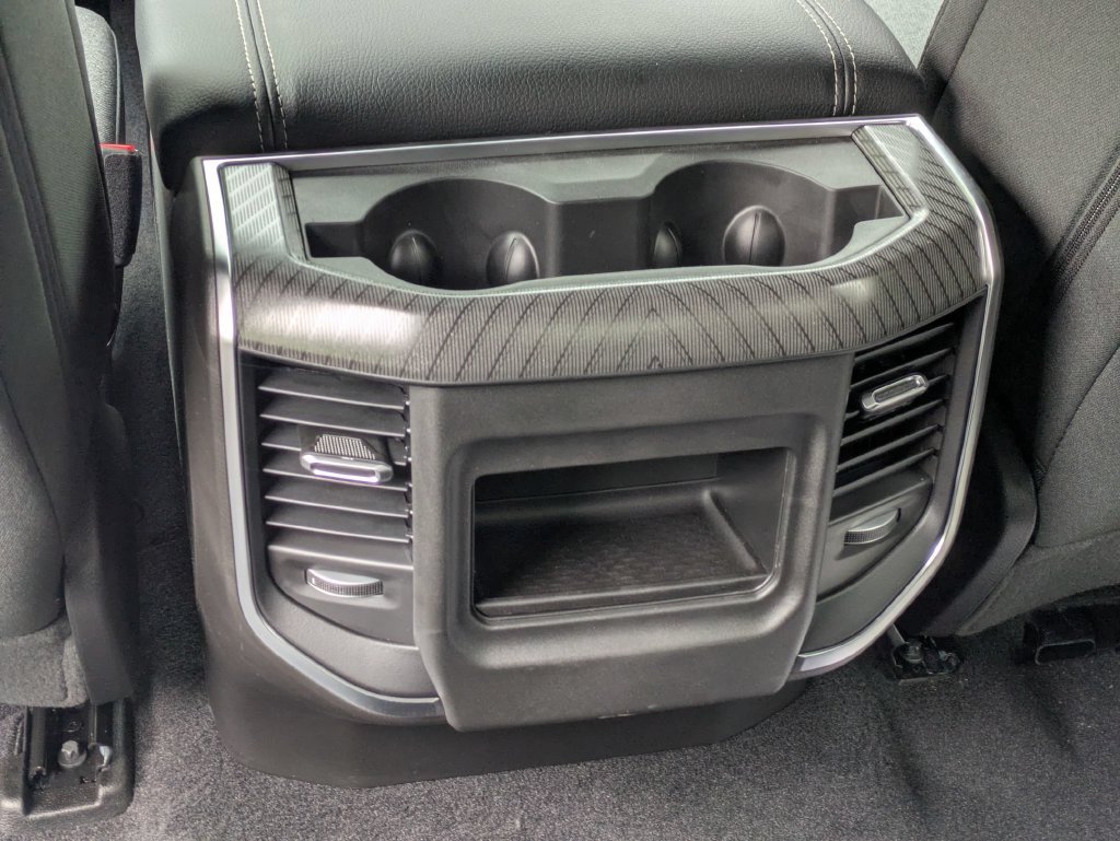 New 2026 RAM 1500 Express AWD/4WD image 23
