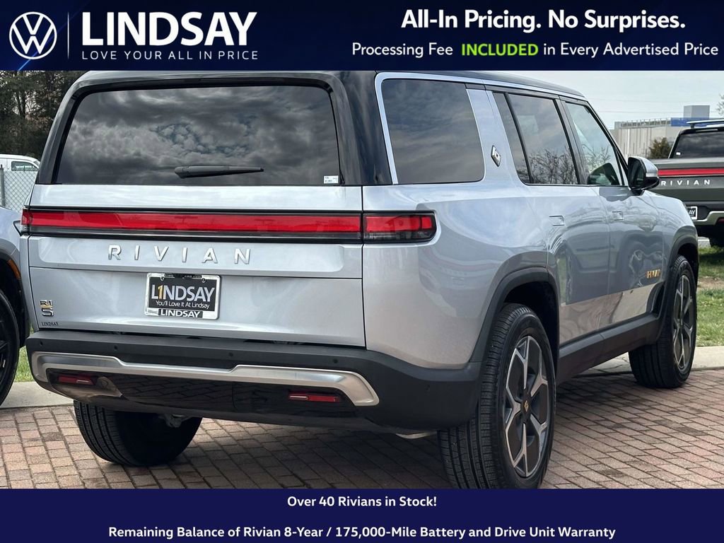 Used 2023 Rivian R1S Adventure image 7