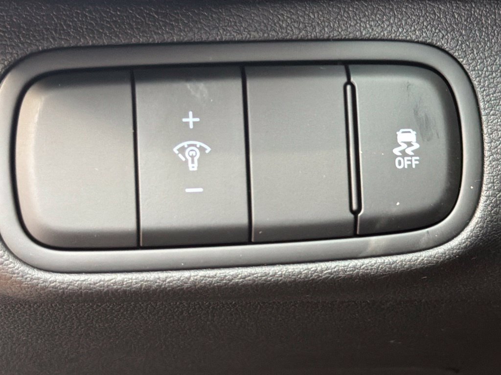 New 2026 Hyundai Venue SEL FWD image 23