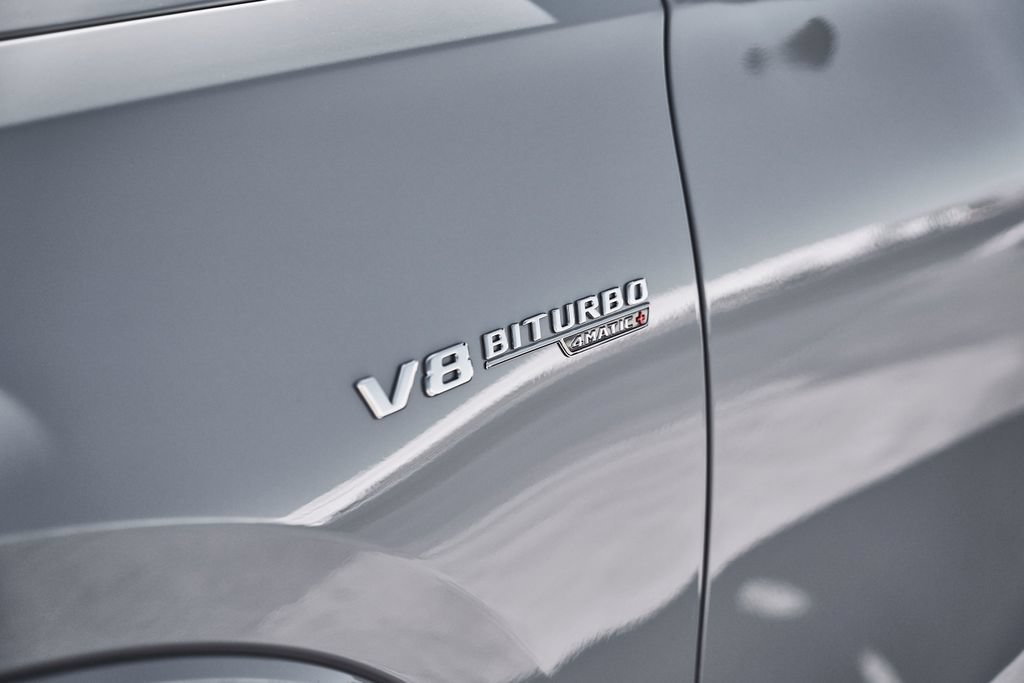 Used 2025 Mercedes-Benz GLS 63 AMG 4MATIC image 10