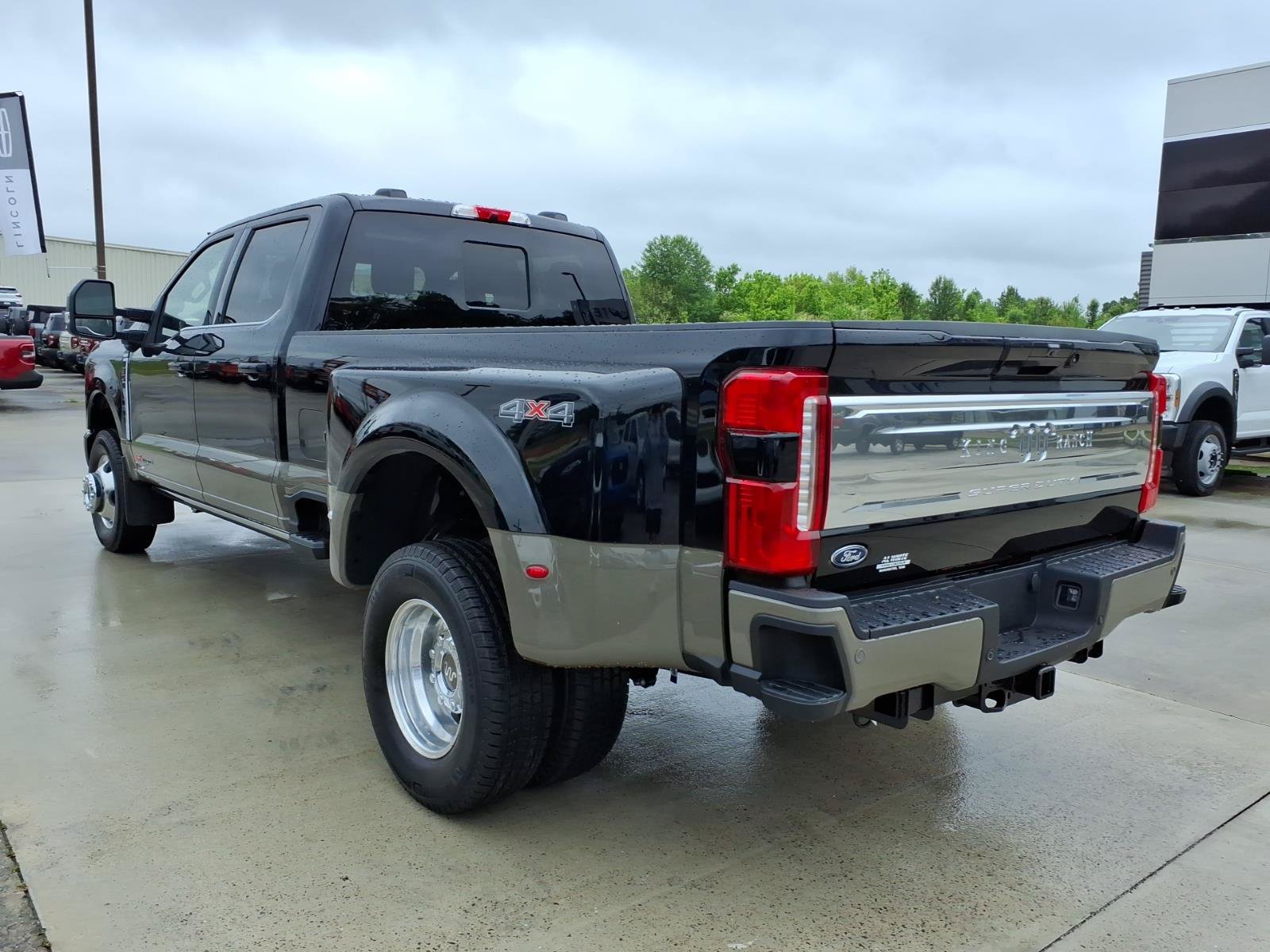 New 2026 Ford F350 King Ranch AWD/4WD image 3