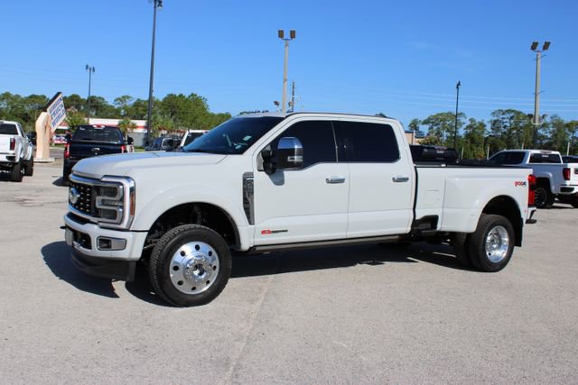 Used 2025 Ford F450 Platinum w/ Platinum Plus Package AWD/4WD image 5
