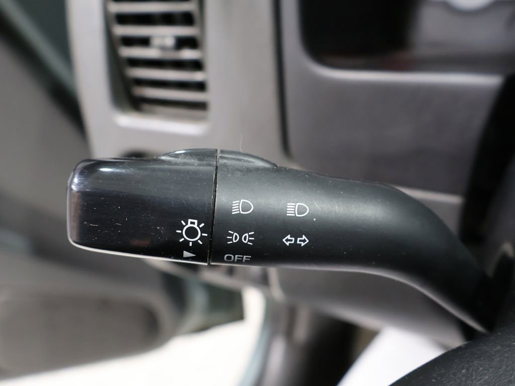 Used 2007 Ford Escape XLS image 28