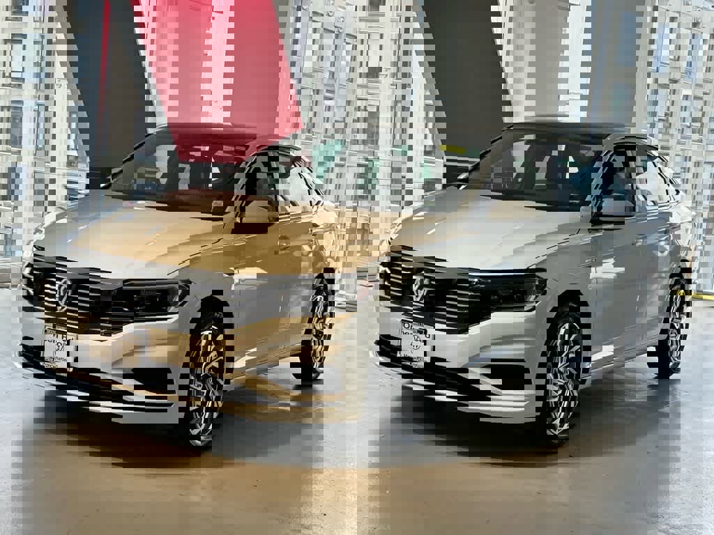 Used 2021 Volkswagen Jetta SEL image 1