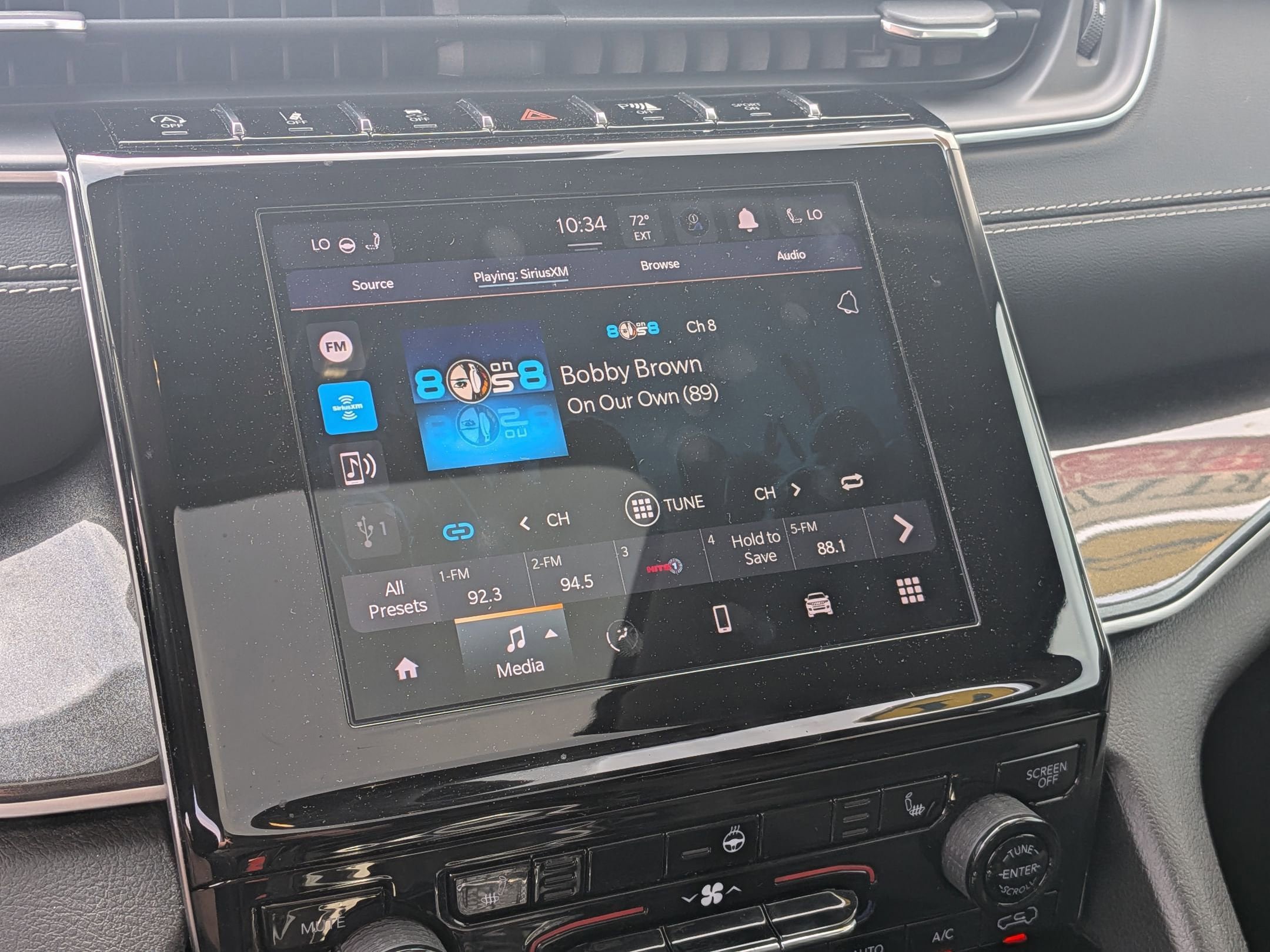 Certified 2021 Jeep Grand Cherokee L Laredo w/ Luxury Tech Group I RWD image 20