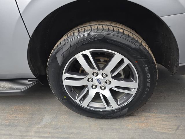 Used 2024 Ford Expedition Max Limited image 16