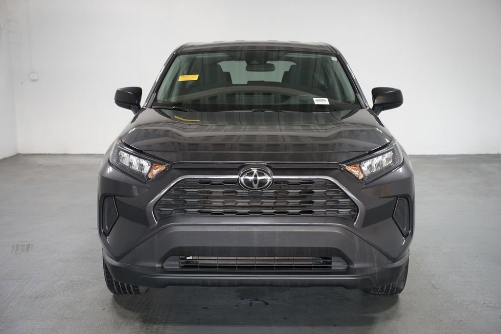 Certified 2022 Toyota RAV4 LE image 2