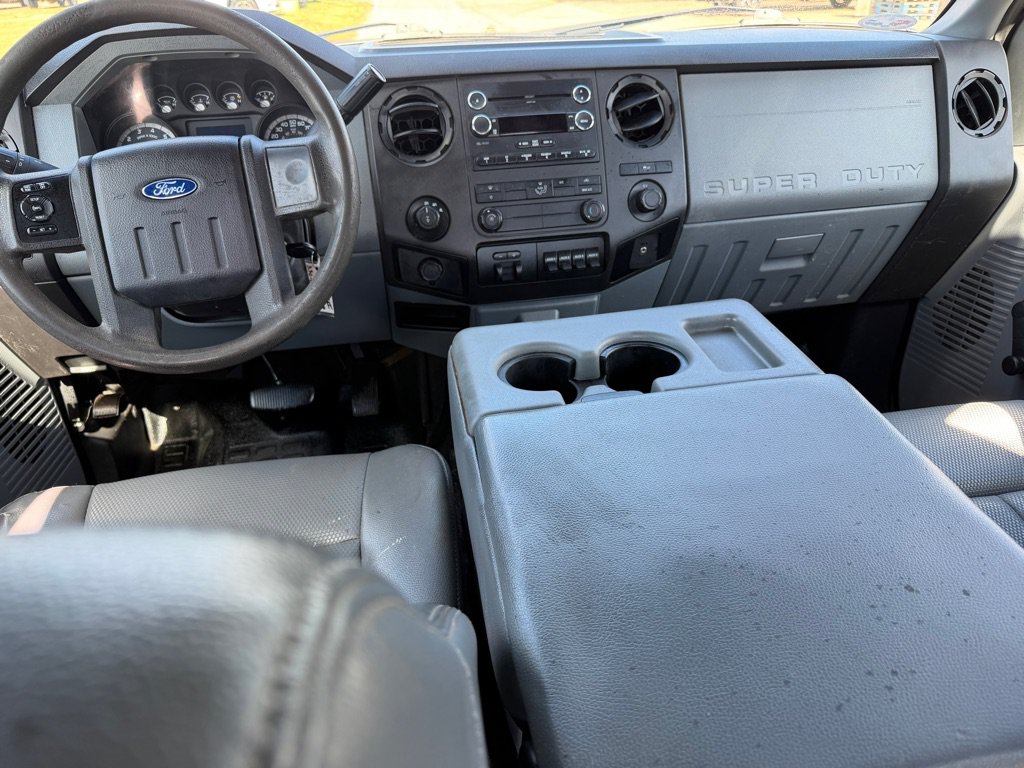 Used 2016 Ford F250 XL w/ XL Appearance Package AWD/4WD image 10