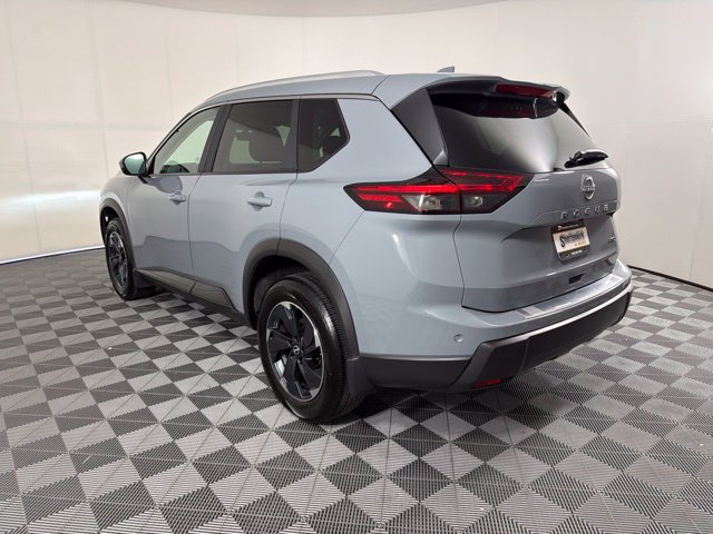 Used 2026 Nissan Rogue SV w/ SV Premium Package AWD/4WD image 10