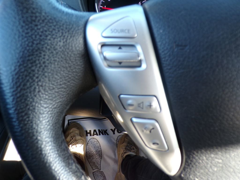 Used 2014 Nissan Versa Note SV image 23