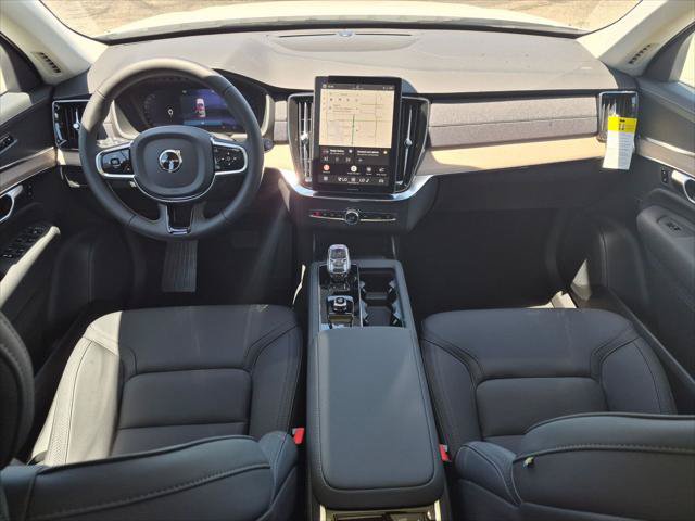 New 2026 Volvo XC90 B5 Core AWD/4WD image 11