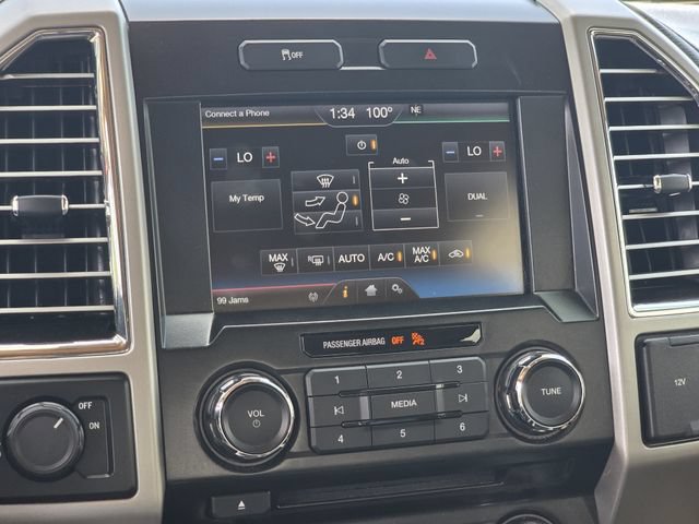Used 2015 Ford F150 Lariat RWD image 11