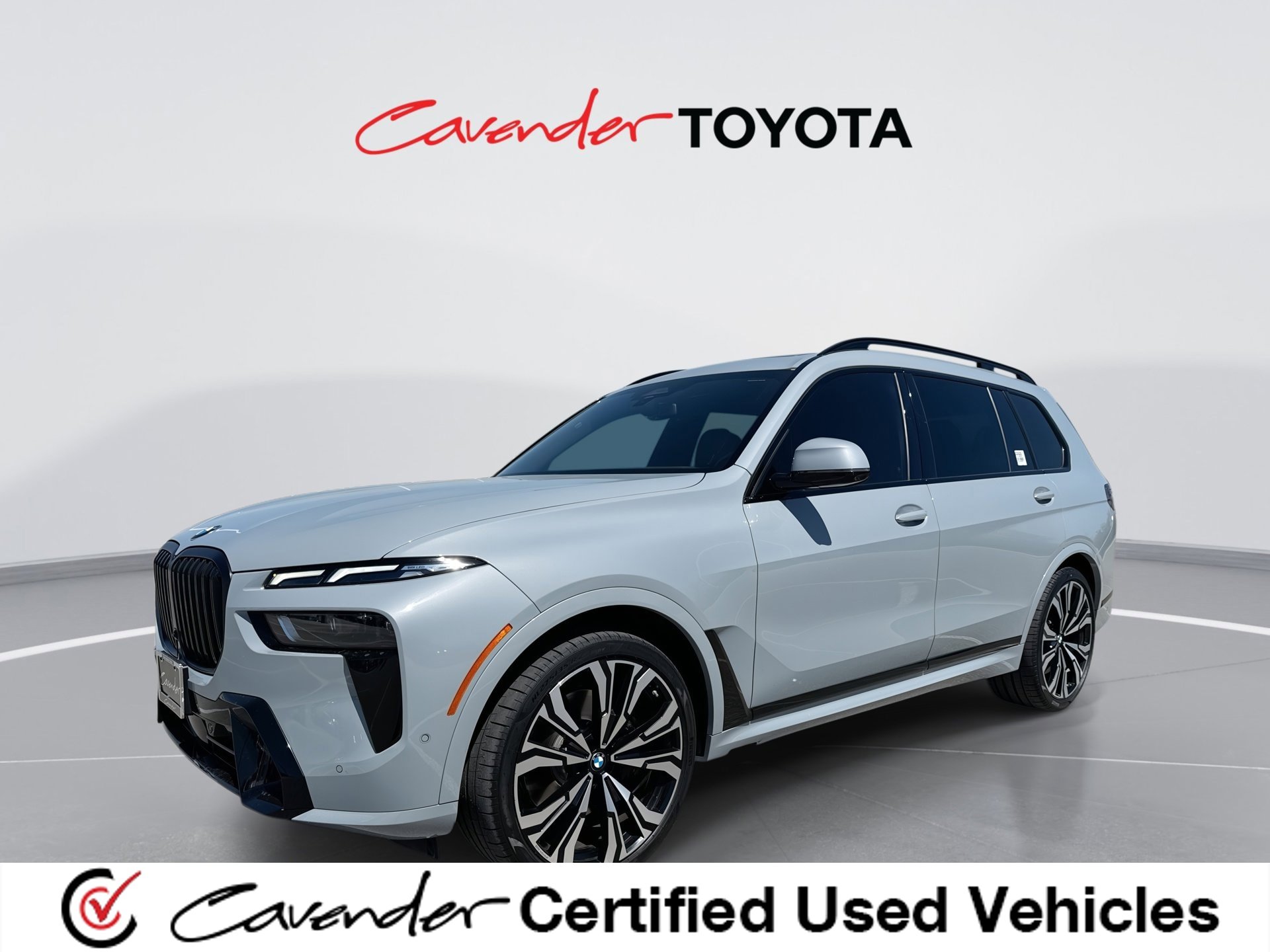 Used 2023 BMW X7 xDrive40i w/ Executive Package image 1