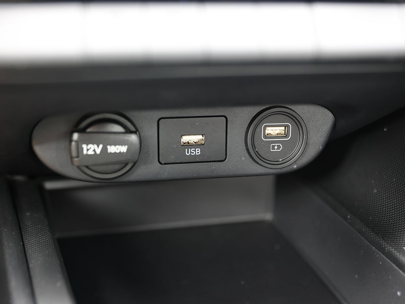 Used 2023 Hyundai Elantra SEL FWD image 24