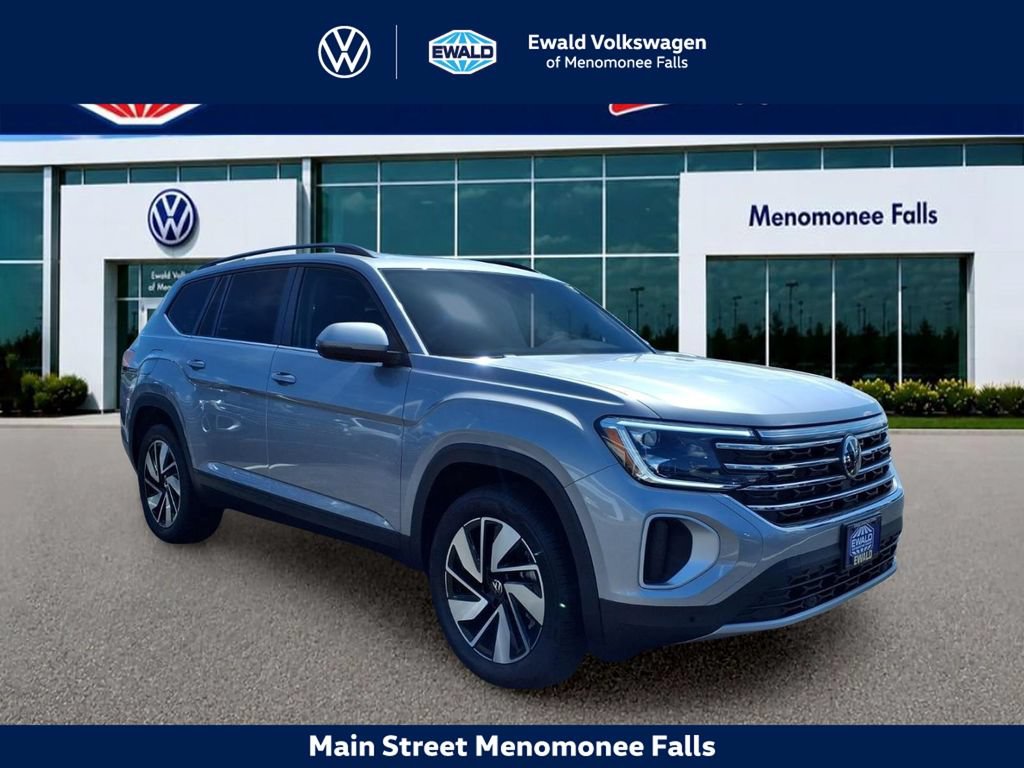 New 2026 Volkswagen Atlas SE w/ Panoramic Sunroof Package