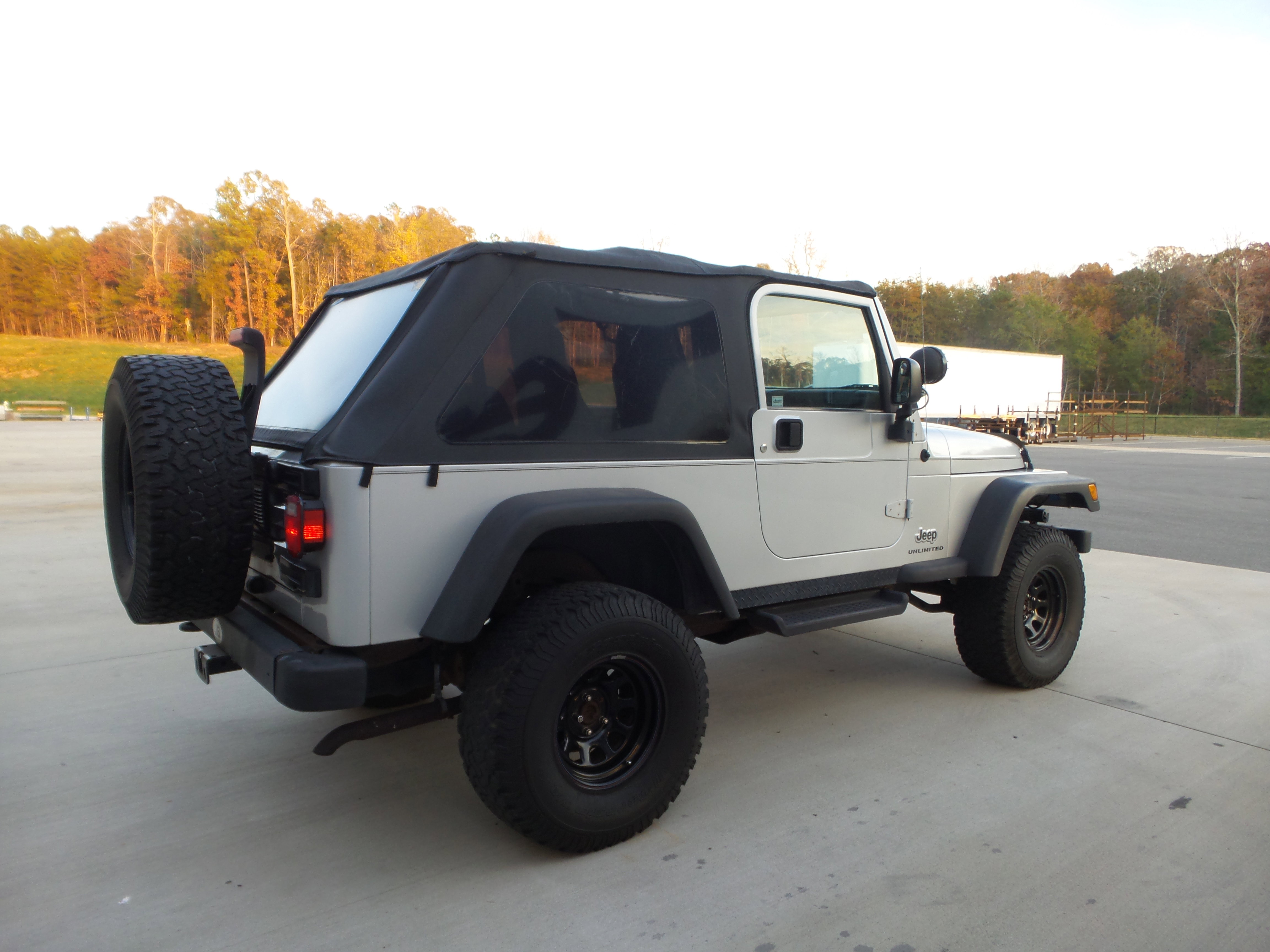 Used 2004 Jeep Wrangler Sport AWD/4WD image 8