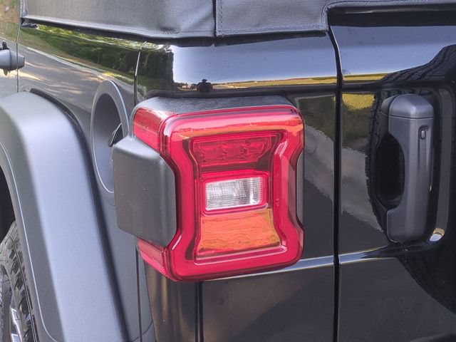 New 2026 Jeep Wrangler Unlimited Sport AWD/4WD image 21