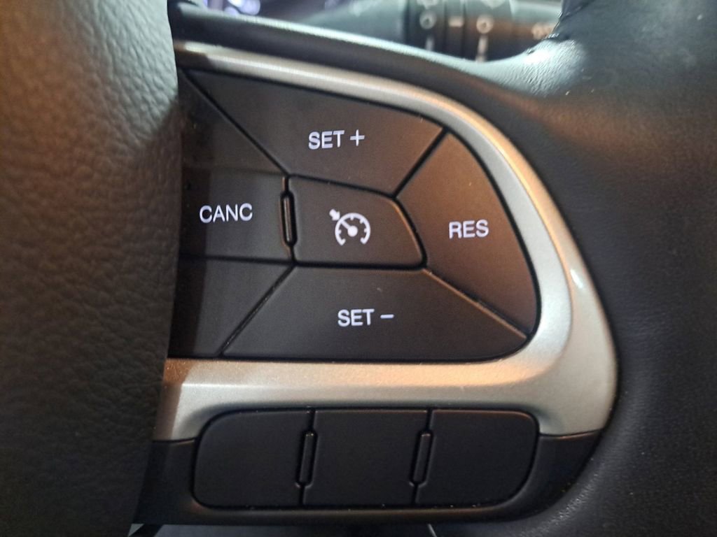 Used 2019 Jeep Compass Altitude image 25