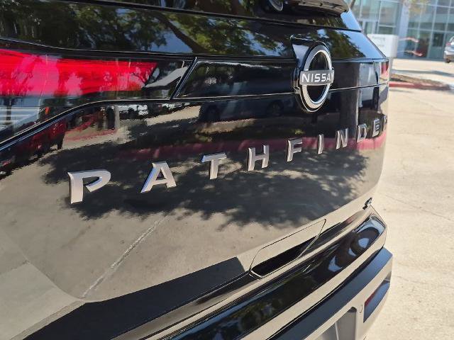 Certified 2026 Nissan Pathfinder SL FWD image 14