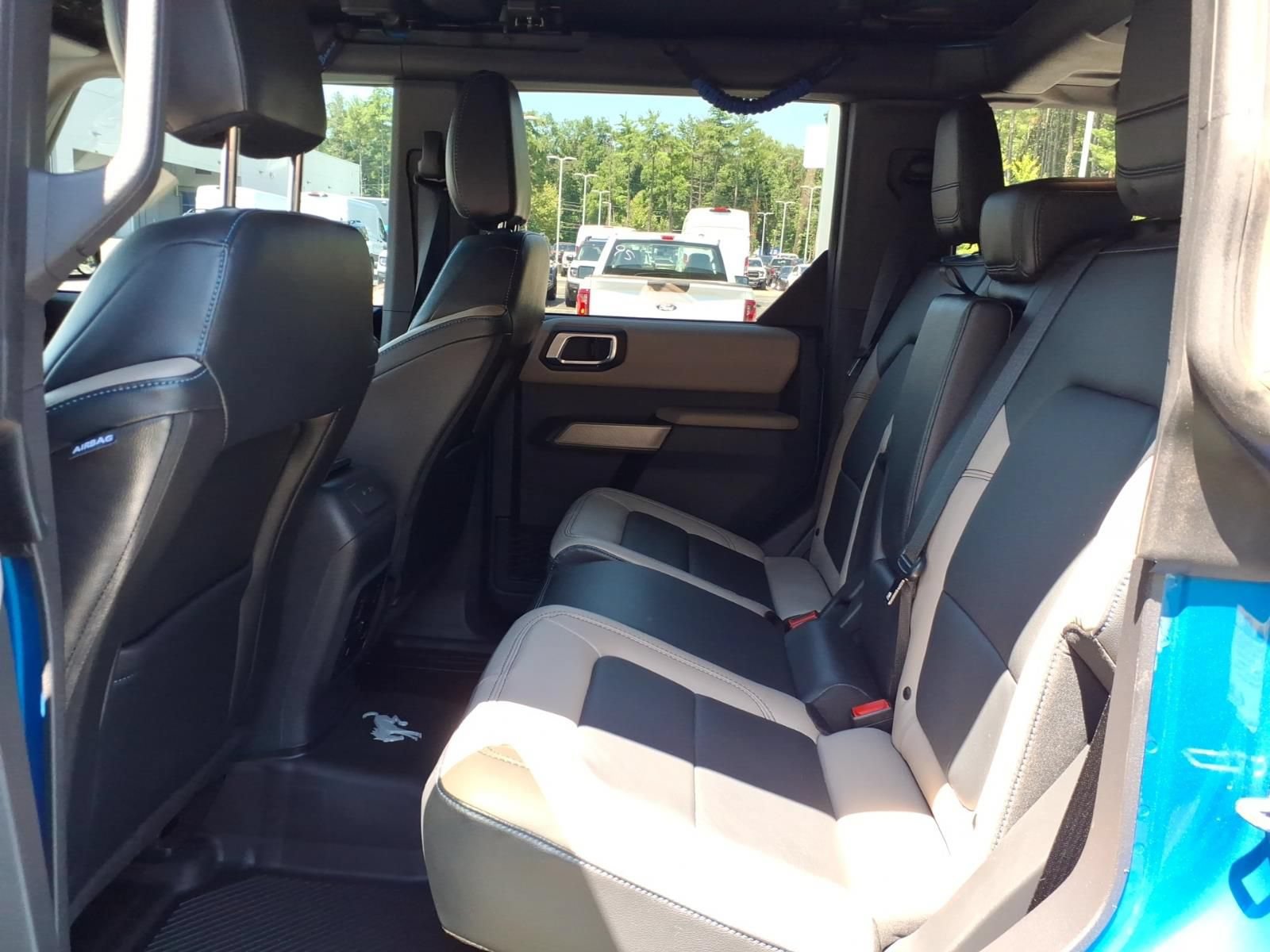 Used 2023 Ford Bronco Wildtrak AWD/4WD image 33