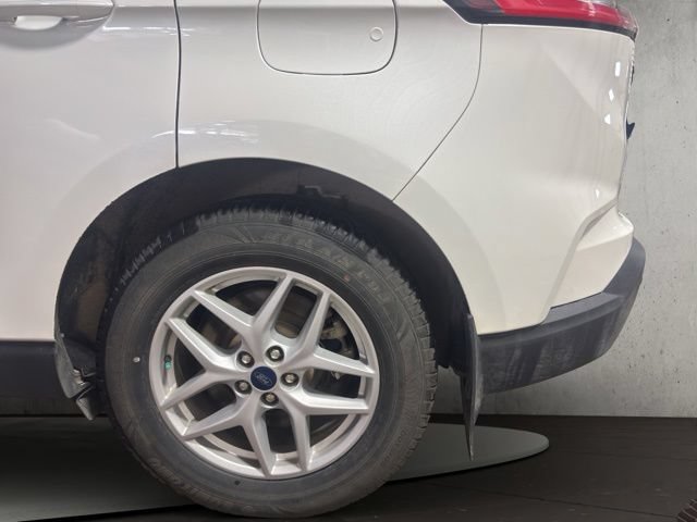Certified 2022 Ford Edge SEL w/ Convenience Package AWD/4WD image 31
