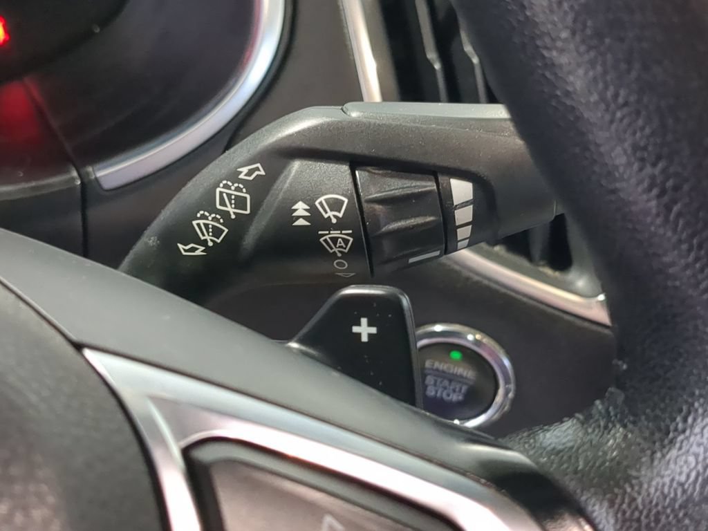 Used 2018 Ford Edge Titanium w/ Equipment Group 301A AWD/4WD image 25