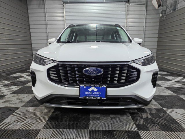 Used 2024 Ford Escape Active w/ Tech Pack #2 AWD/4WD image 3