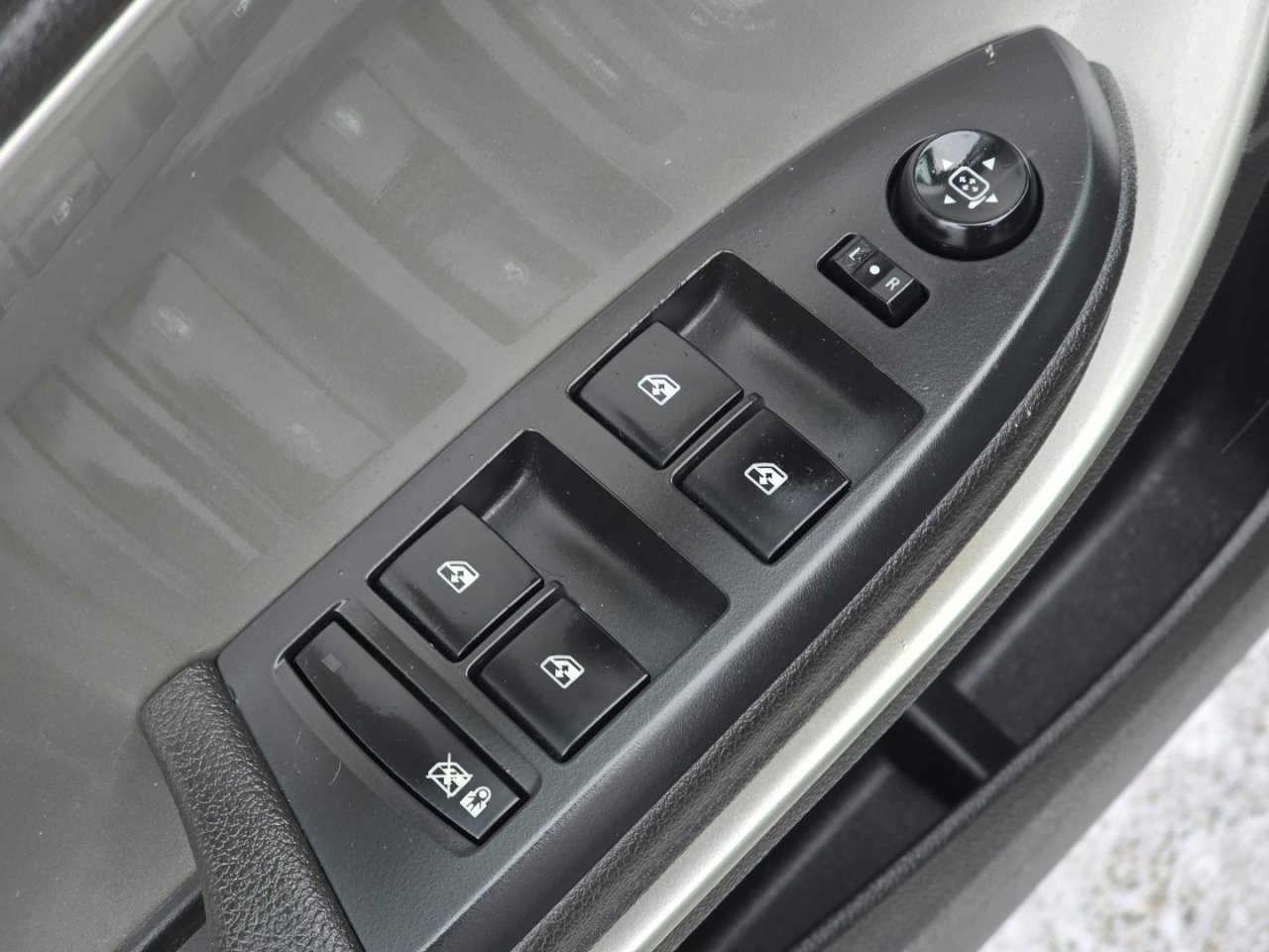 Used 2013 Chevrolet Volt image 22