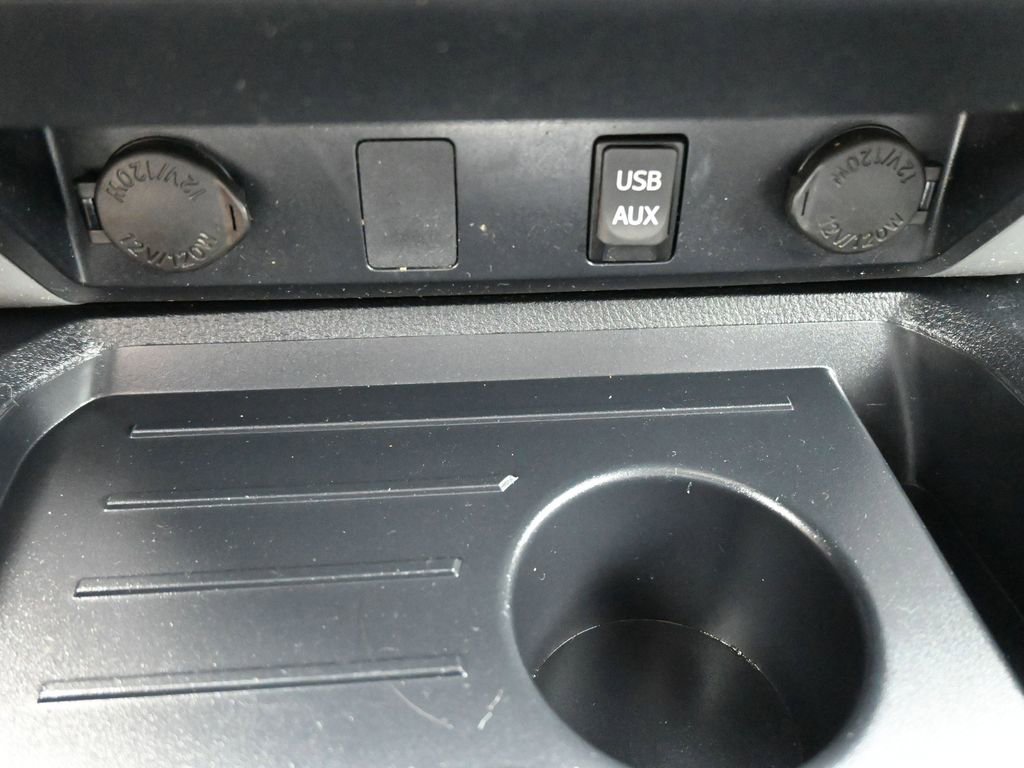 Used 2019 Toyota Tundra SR5 w/ SR5 Upgrade Package image 13
