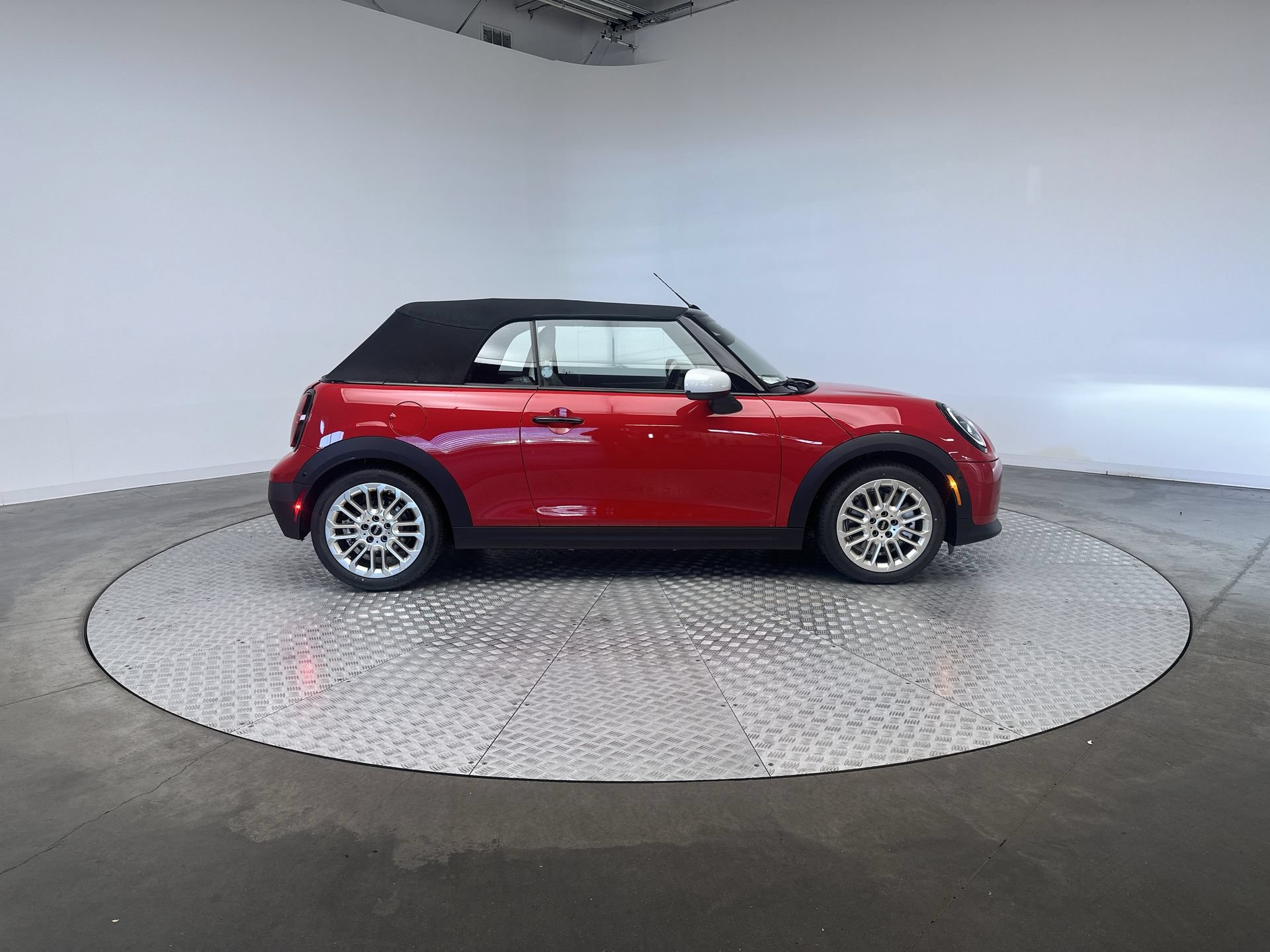 Used 2026 MINI Cooper S FWD image 10