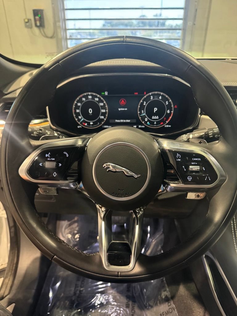 Used 2024 Jaguar F-PACE R-Dynamic S AWD/4WD image 15