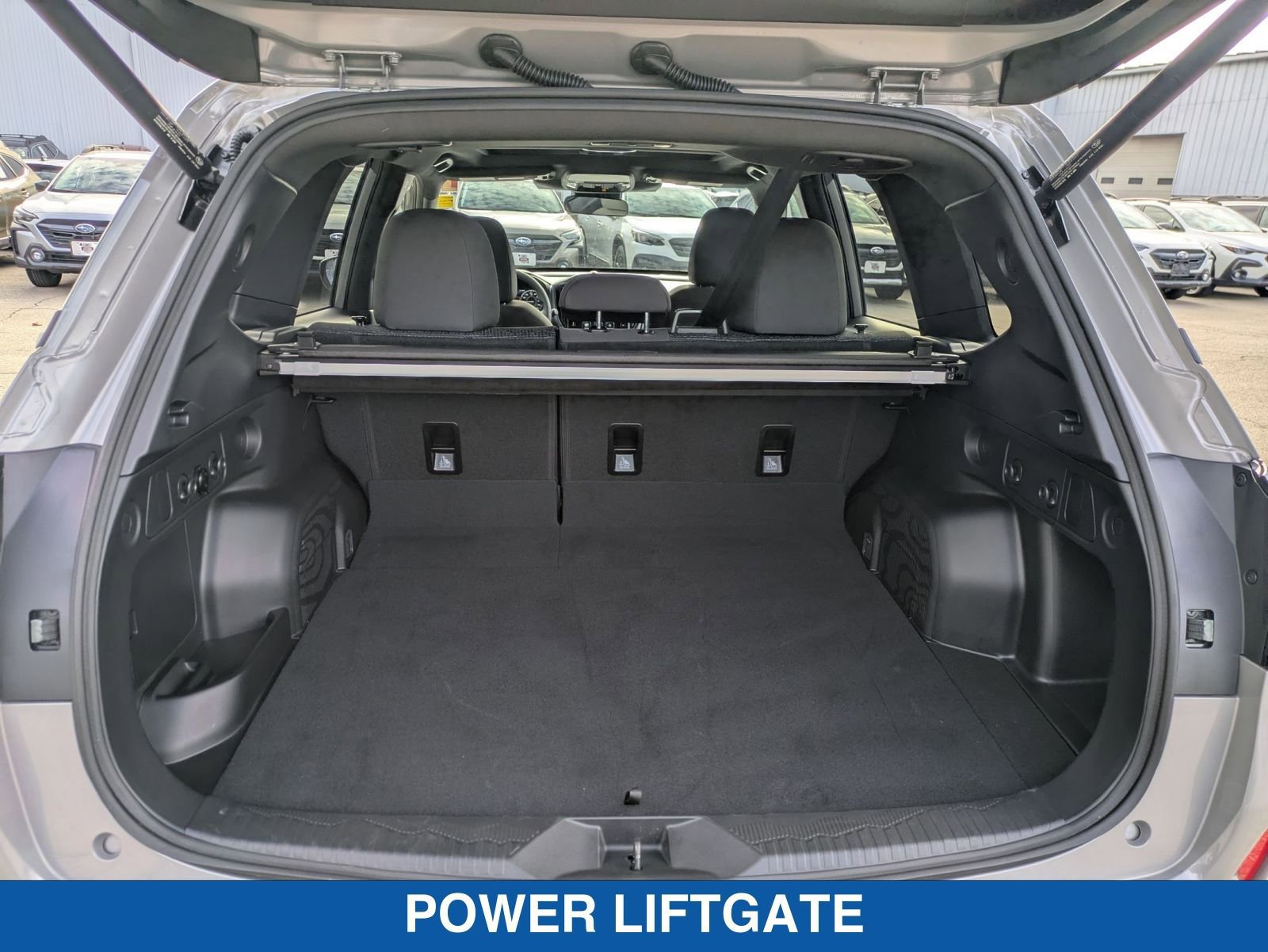 Certified 2025 Subaru Forester Premium AWD/4WD image 33