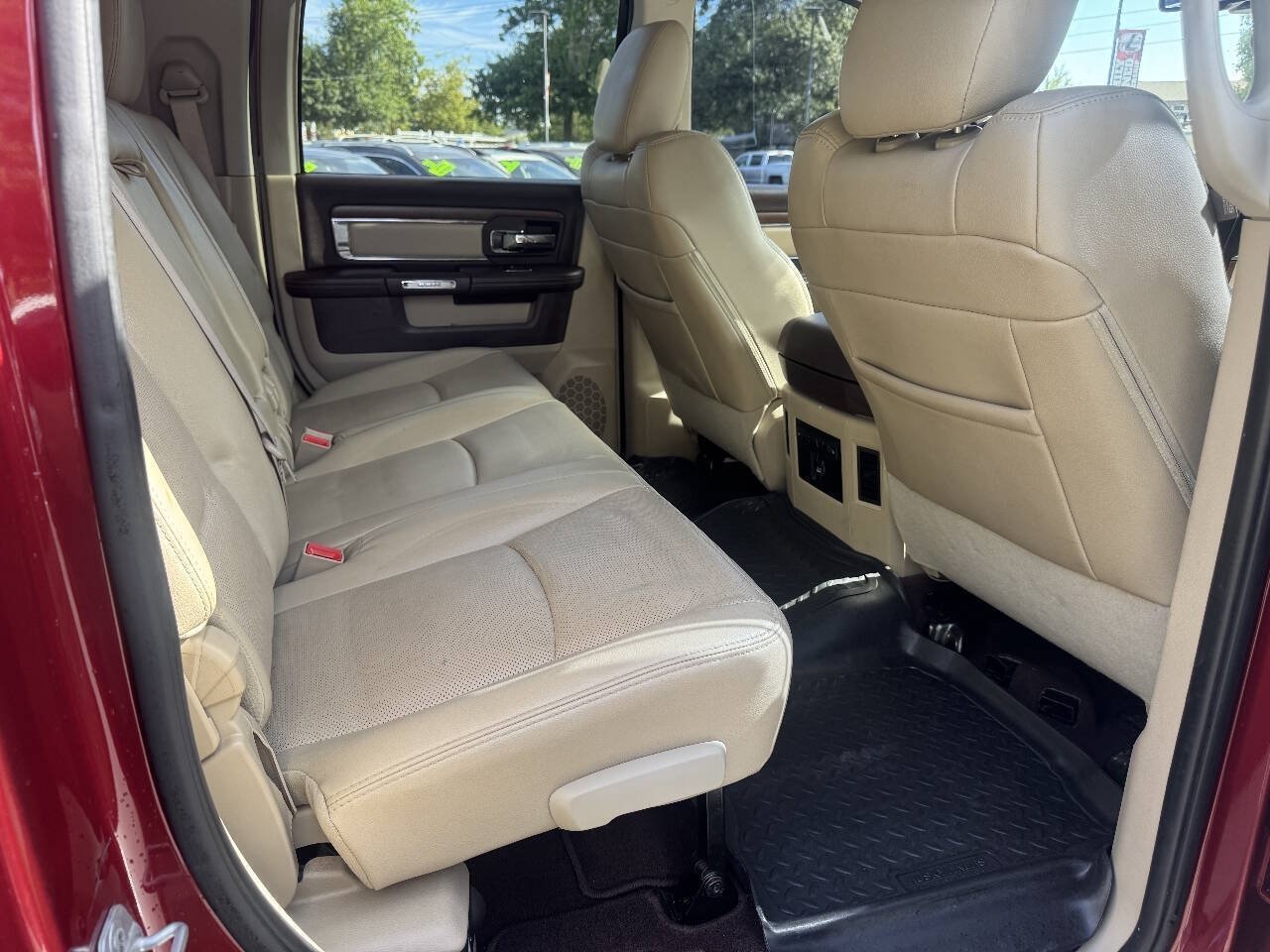 Used 2014 RAM 2500 Laramie w/ Cold Weather Group AWD/4WD image 12